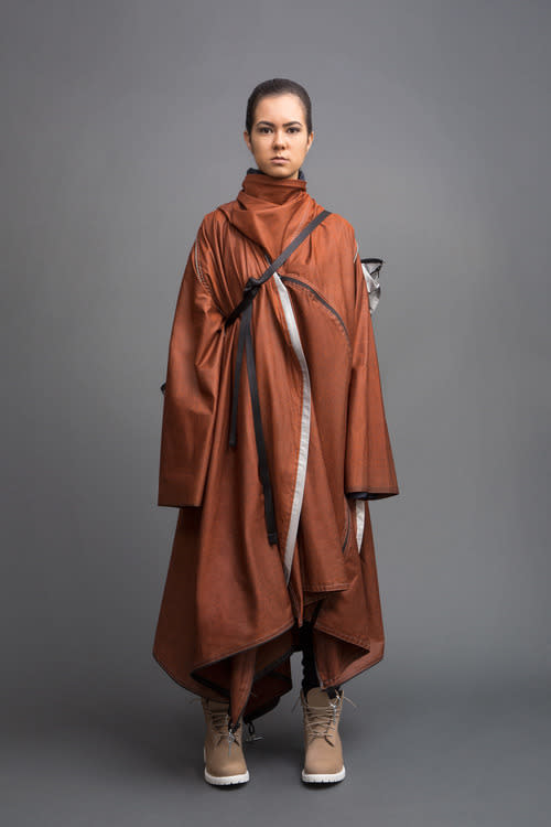 <p>It also transforms into a waterproof coat. [<i>Photo: Jessica Richmond]</i></p>