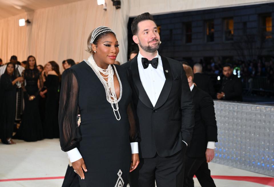 Serena Williams and Alexis Ohanian pose for a photo at the Met Gala.