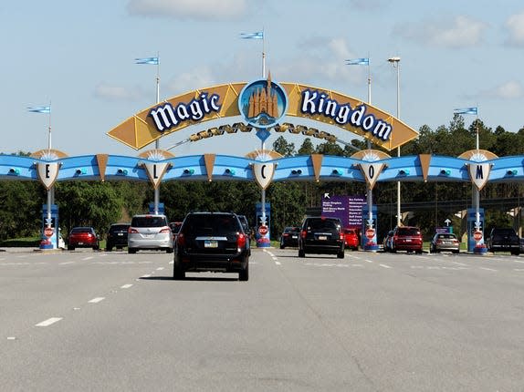 Disney World Magic Kingdom entrance