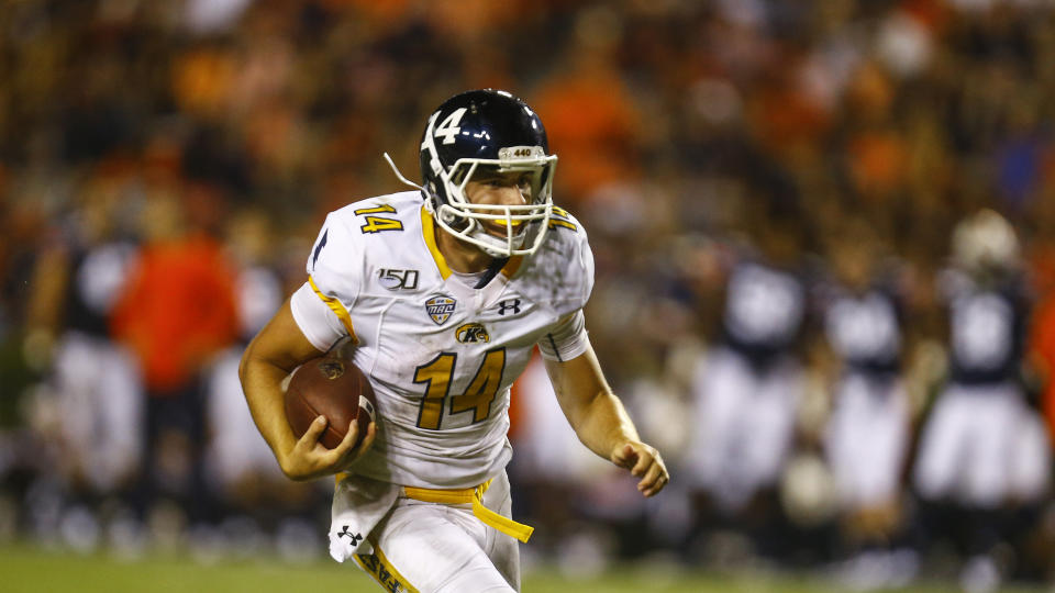 Kent State quarterback Dustin Crum acquitted himself well vs. Auburn earlier this season. (AP Photo/Butch Dill)