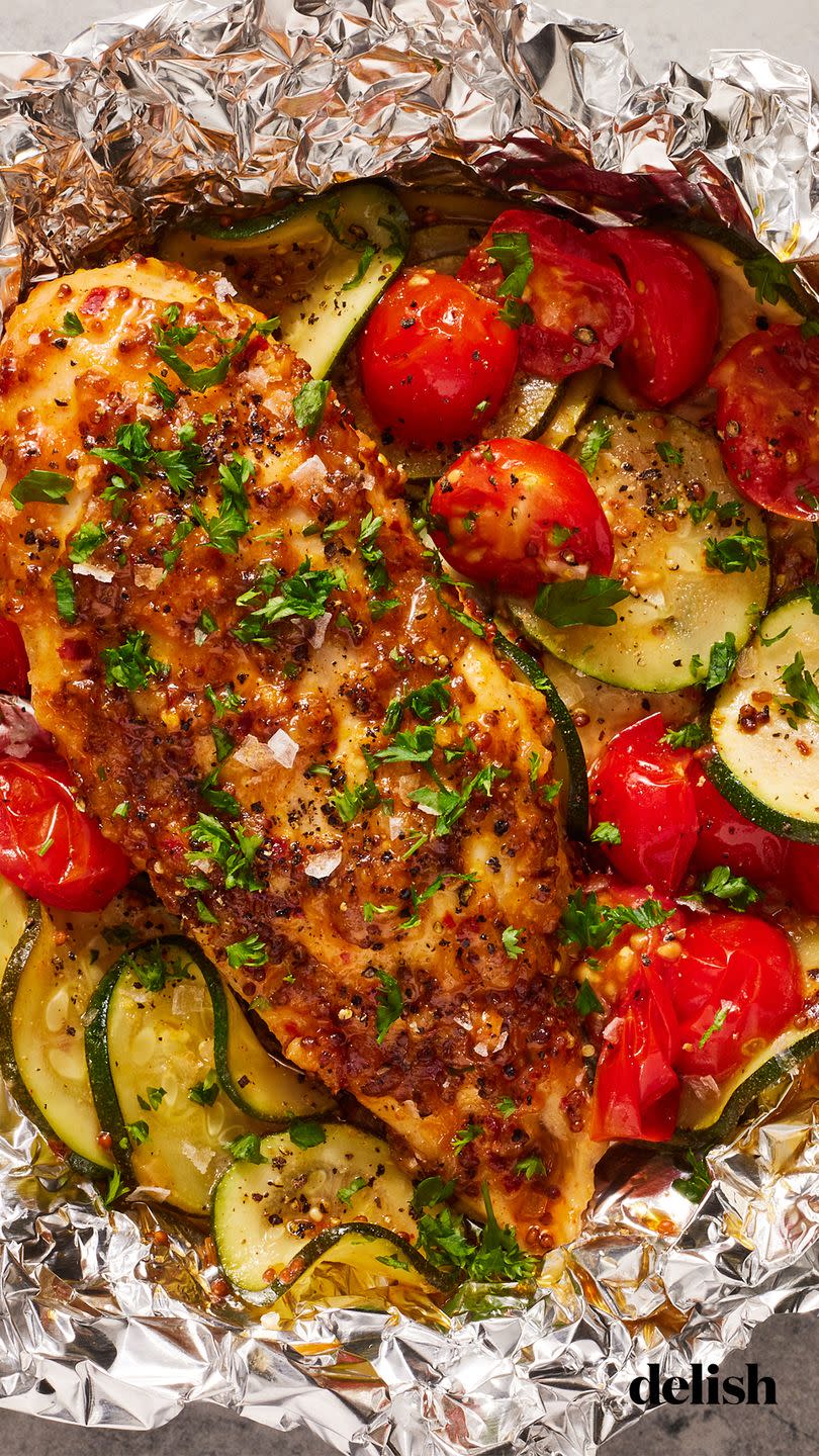 Honey Mustard Chicken, Tomato & Zucchini Foil Packs