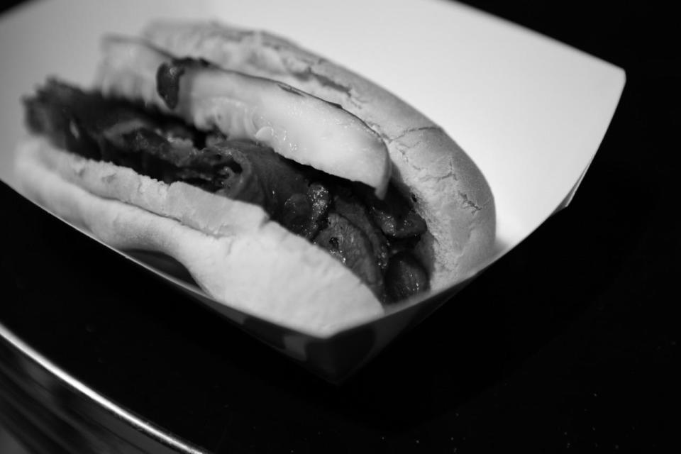 <p>Pastrami dogs are on the menu at the DNC Convention in Philadelphia, PA. on July 25, 2016. (Photo: Khue Bui for Yahoo News)</p>