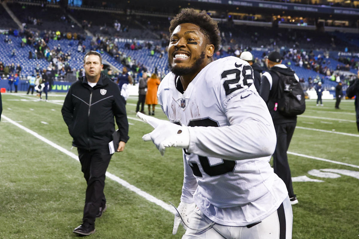 Raiders' Josh Jacobs Rips New NFL Pro Bowl Format: 'This S--t Is