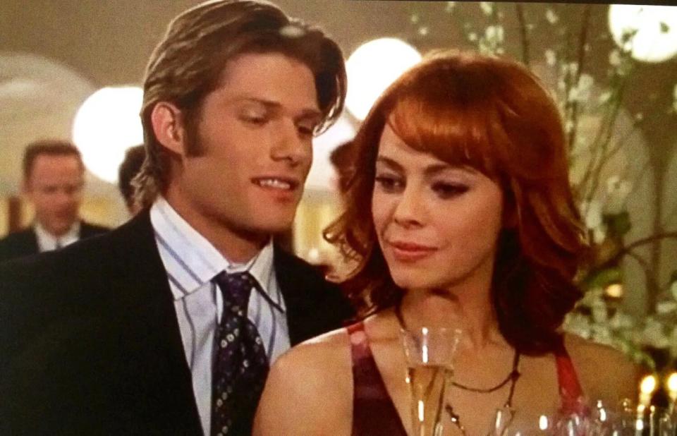 THE O.C.: Julie Cooper's Affair With Luke Made Melinda Clarke "Officially Love" The O.C.