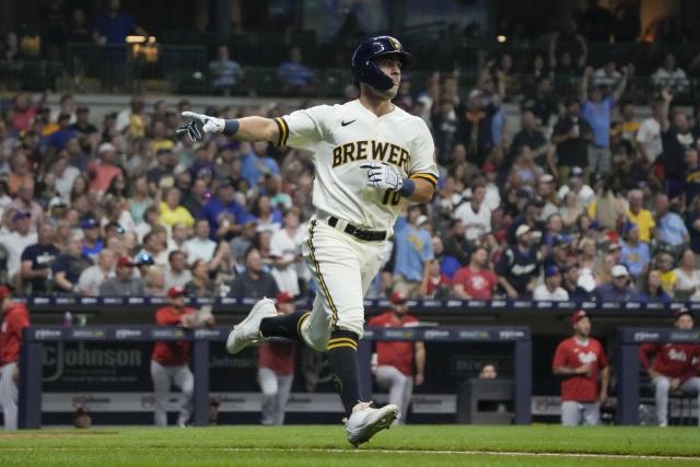 De La Cruz launches a mammoth homer, but the Brewers edge the Reds 3-2 in  their division showdown - The San Diego Union-Tribune