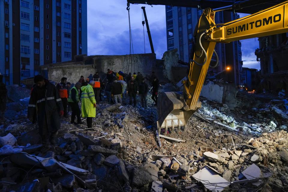 土耳其6日發生大地震，造成重大傷亡。（圖／AP NEWSROOM）