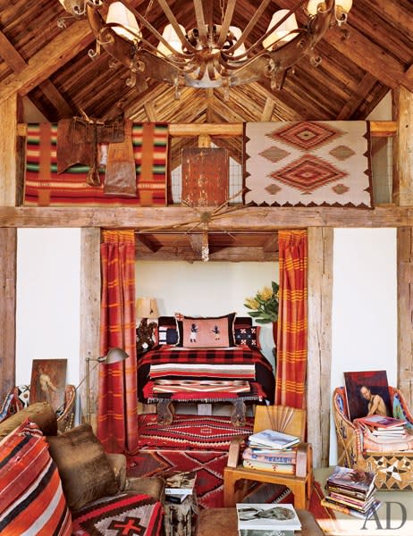 A Bedroom with Southwestern Flair