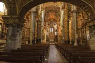 <p>Desde 1996, la iglesia de San Francisco forma parte de la lista de Patrimonio Mundial de la Humanidad de la UNESCO junto al resto del casco histórico de Oporto. (Foto: Getty Images).</p> 