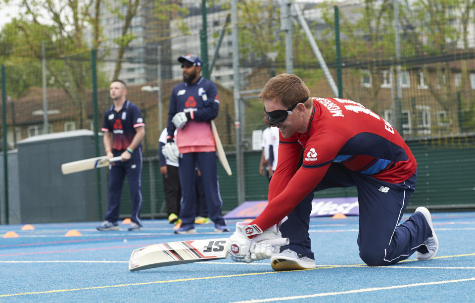 Eoin Morgan swished and swiped his way through a blind cricket session 