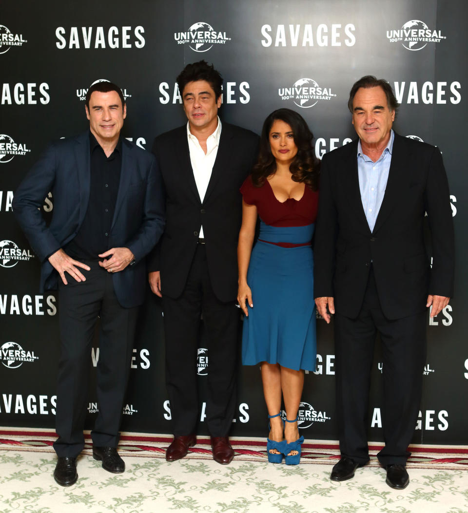 John TRavolta, Benicio del Toro, Salma Hayek et Oliver Stone à l'avant-première de Savages à Londres.