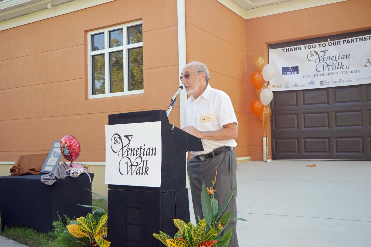 Venice Mayor Ron Feinsod speaks at the grand opening of Venetian Walk II, in September 2021. The affordable housing complex opened in the summer of 2020.
