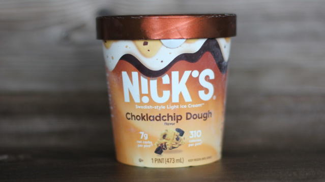 Ranking Chocolate Chip Cookie Dough Ice Cream From 13 Popular Brands