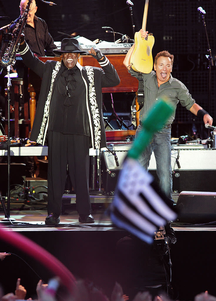 Clarence Clemons performs with Bruce Springsteen and the E Street Band in 2009. (Photo: FRED TANNEAU/AFP via Getty Images)
