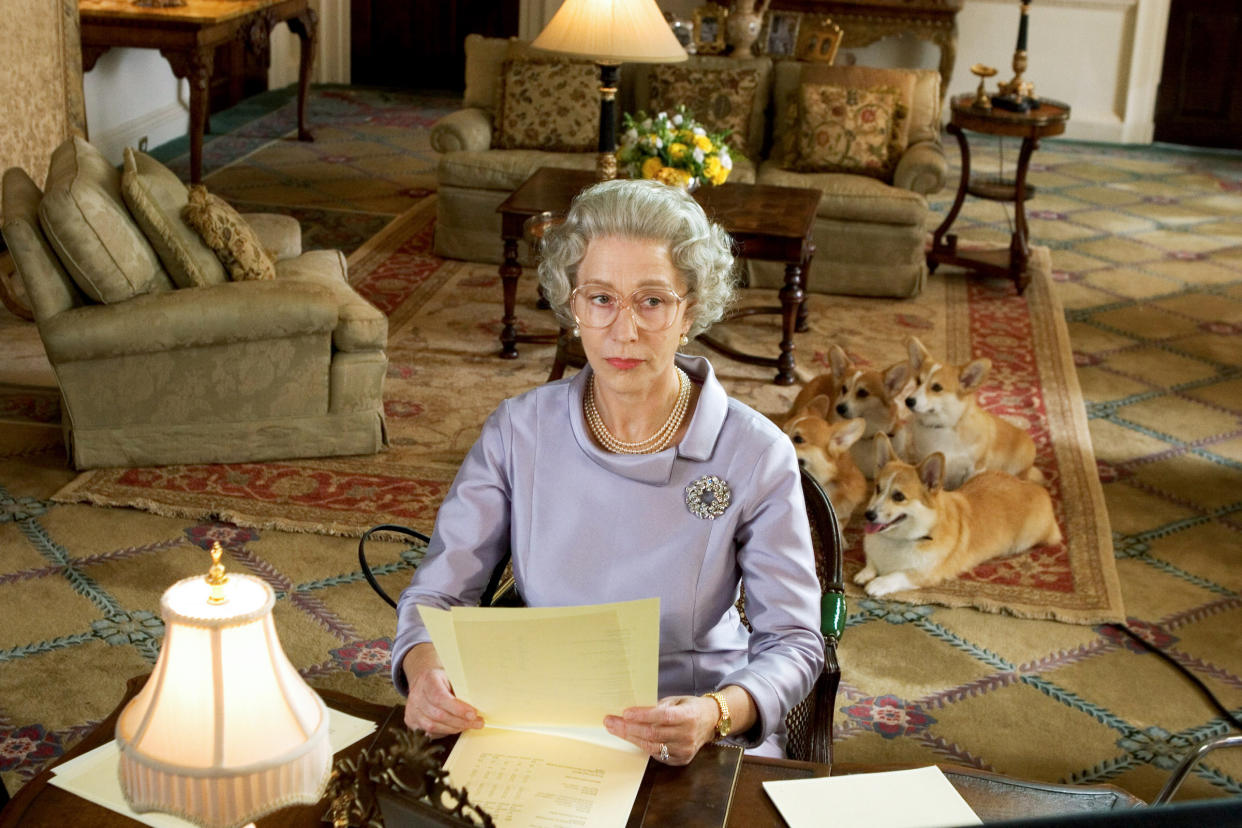 THE QUEEN, Helen Mirren as Queen Elizabeth II, 2006. ©Miramax/courtesy Everett Collection (Miramax / Everett Collection)