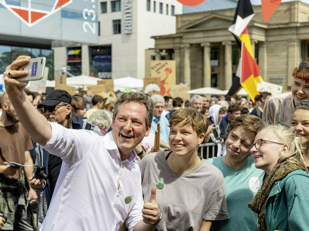 Comedian Eckart von Hirschhauen ist Unterstützer von Fridays For Future. (Bild: imago images / Arnulf Hettrich)