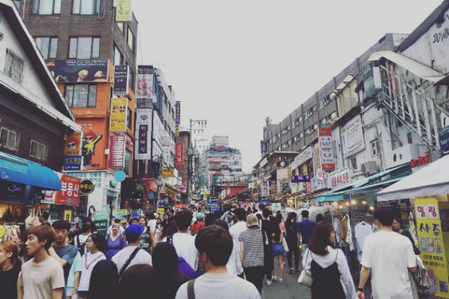 You might have had your fair share of Korean fried chicken, but have you tried hotteok, egg bread and other popular street food from South Korea?