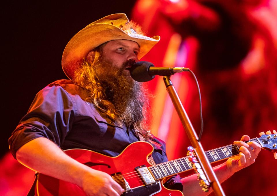 Chris Stapleton will precede headliner George Strait at Saturday's Buckeye Country Superfest at Ohio Stadium.