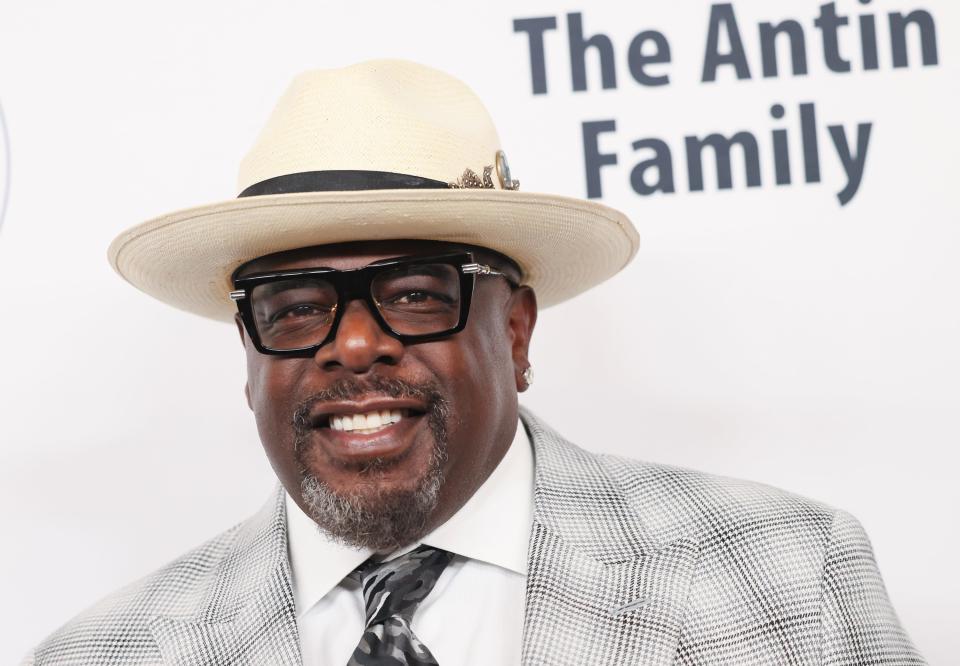 Cedric the Entertainer is now Cedric the Novelist.