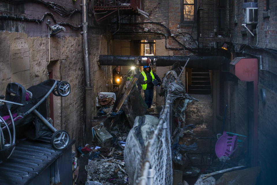 Apartment building fire in Bronx, N.Y., is deadliest in decades