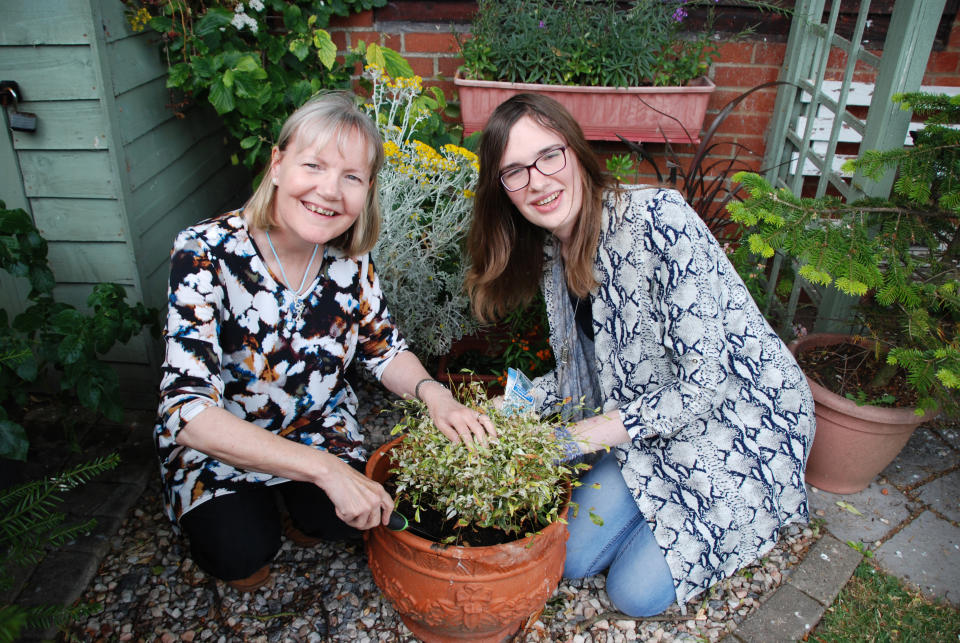 Caroline Watson and daughter Hannah