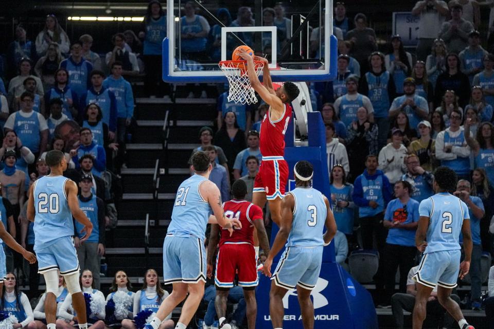 Bradley forward Malevy Leons dunks during a 95-86 overtime loss to Indiana State at Hulman Center on Saturday, Jan. 27. 2024.