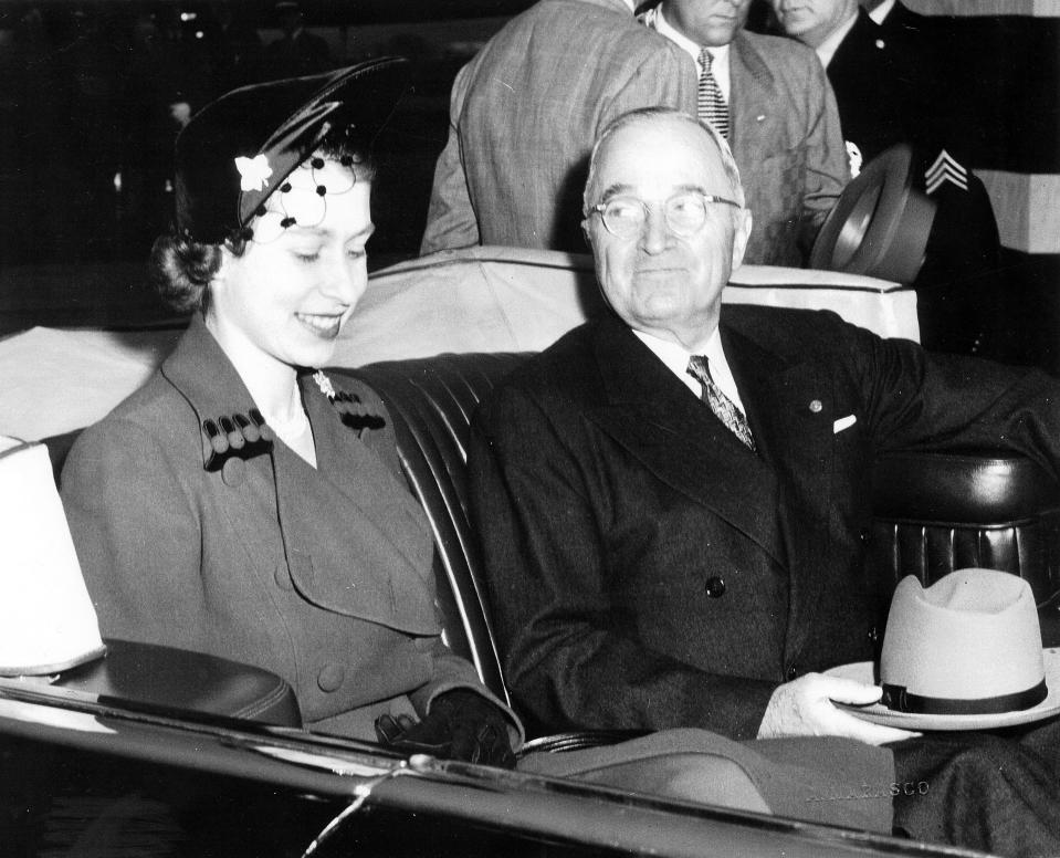 American President Harry Truman and Elizabeth II in the back of the Lincoln Cosmopolitan Presidential state car, Washington, D.C., October 31, 1951. / Credit: Image courtesy National Archives/Getty Images