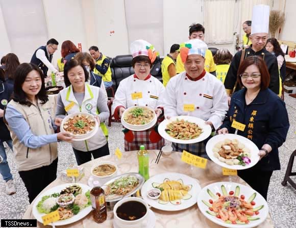 宜蘭縣羅東鎮公所為迎接三月初三帝爺生，舉辦「迎鬧熱呷拜拜」，辦桌呷拜拜推出澎拜好料的蘭陽風味饗宴，三月十九日開放訂桌，優惠價三千元即可購得。（圖：羅東鎮公所提供）