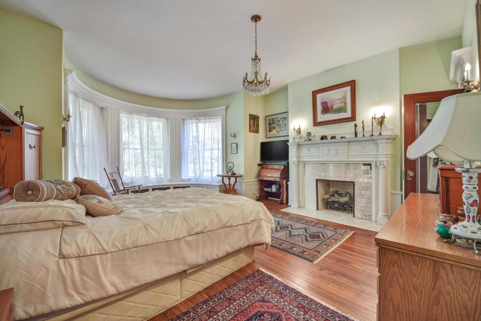 Primary bedroom at 1089 Iroquois.