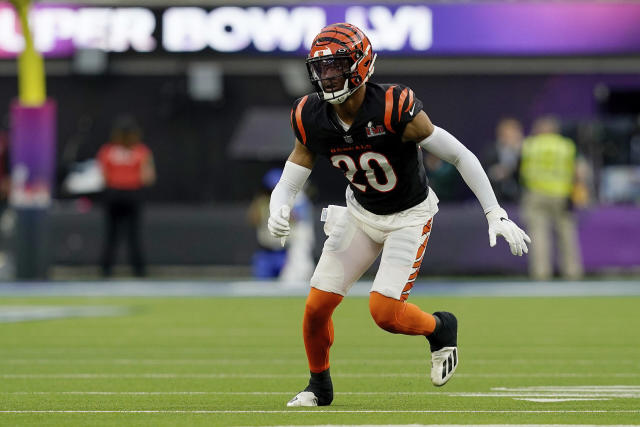 Bengals CB Eli Apple is NFL's public enemy No. 1 after Super Bowl LVI