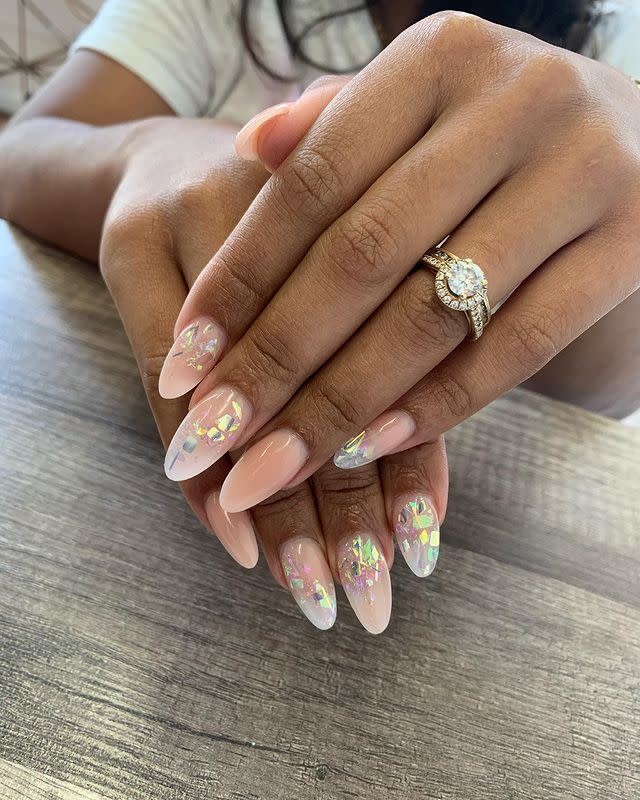 Gold Snowflake Embelishments Nail -  New Zealand