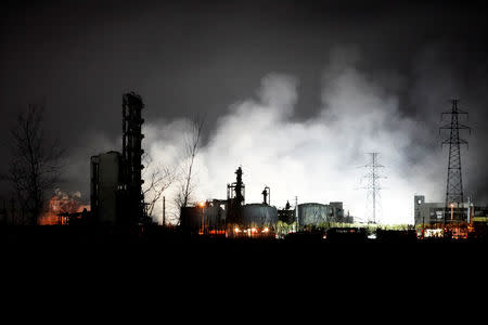 Smoke billows from the pesticide plant owned by Tianjiayi Chemical following an explosion, in Xiangshui county, Yancheng, Jiangsu province, China March 22, 2019. REUTERS/Aly Song