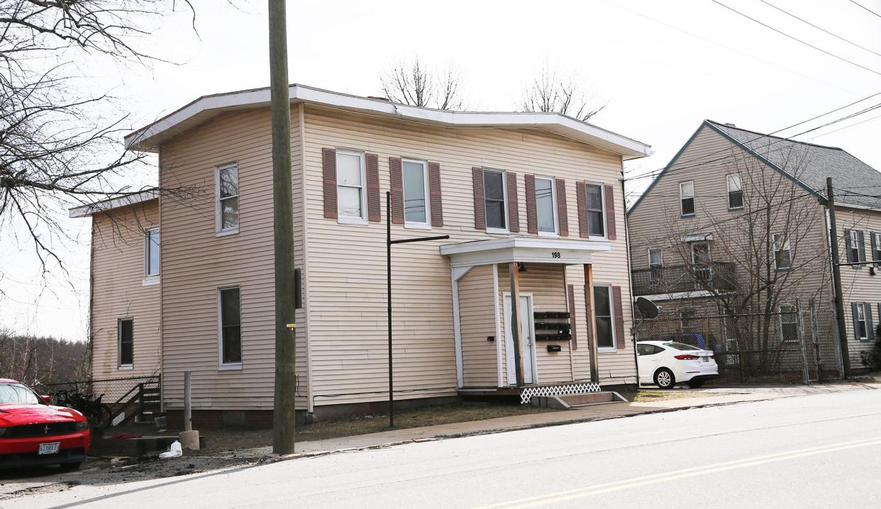 There are multiple apartments at 198 Main St. in Somersworth, where a large police response followed an airsoft gun incident, according to police.