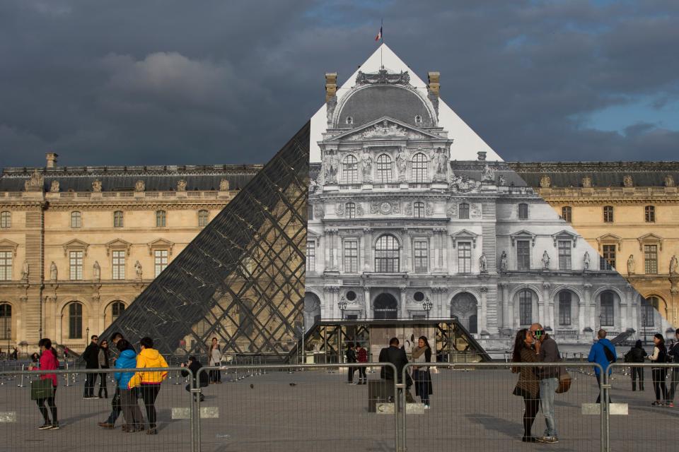 17. Museo del Louvre (París, Francia)