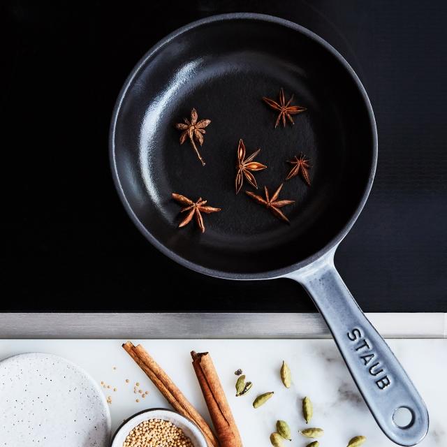 Smithey's Mini Cast-Iron Skillet Has Made Cooking for Myself Way More  Exciting