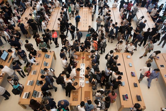 A packed Apple store after the iPhone XS launch in China