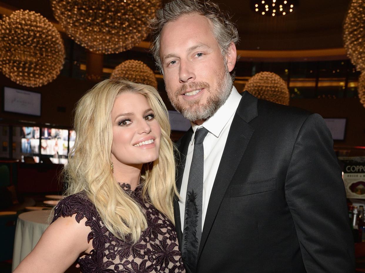 Jessica Simpson (L) and Eric Johnson attend the 2016 YMA Fashion Scholarship Fund Geoffrey Beene National Scholarship Awards Dinner at Marriott Marquis Times Square on January 12, 2016 in New York City