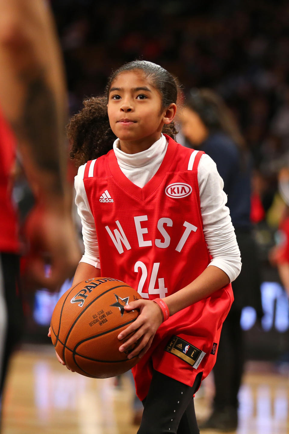 Gianna handles the ball during warmups before the game. (Photo: Elsa via Getty Images)