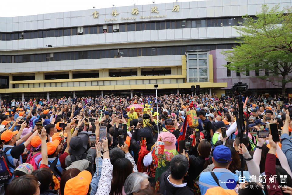 白沙屯媽祖、山邊媽祖鑾轎百年來首度停駕雲林縣府／陳致愷翻攝