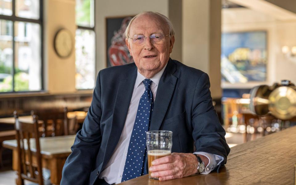 Lord Kinnock at the Tufnell Park Tavern, London - Andrew Crowley 