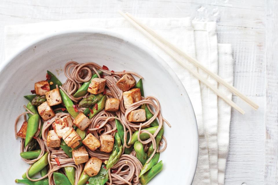 Tofu-Vegetable Noodle Toss