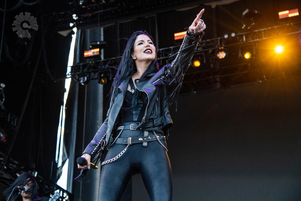 Dorothy Louder than Life AH 6608 2022 Louder Than Life Festival Brings Rock and Metal to the Masses on a Grand Scale: Recap + Photos
