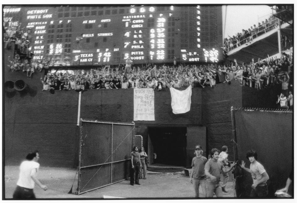 Anti-disco protest banners at Disco Demolition Night. (Photo: Paul Natkin/Getty Images)