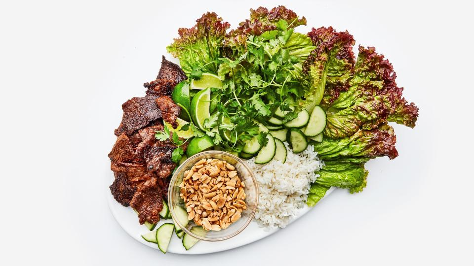 Spicy Steak Lettuce Wraps