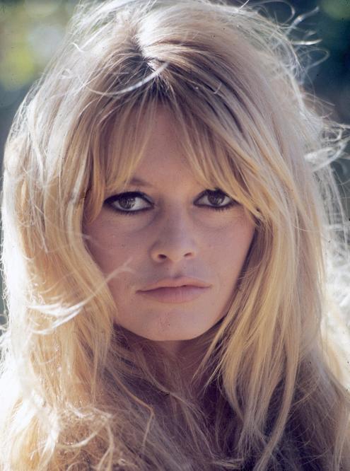 bardot bangs round face