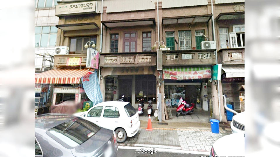 有80年歷史的惠生醫院，將被改建為夾娃娃店。圖／Google Map