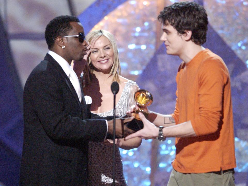 john mayer p diddy and kim cattrall at the 2003 grammy awards