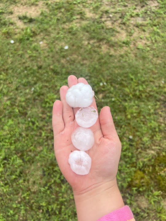 Hail in Bon Aqua (Courtesy: Maddie Lebens)