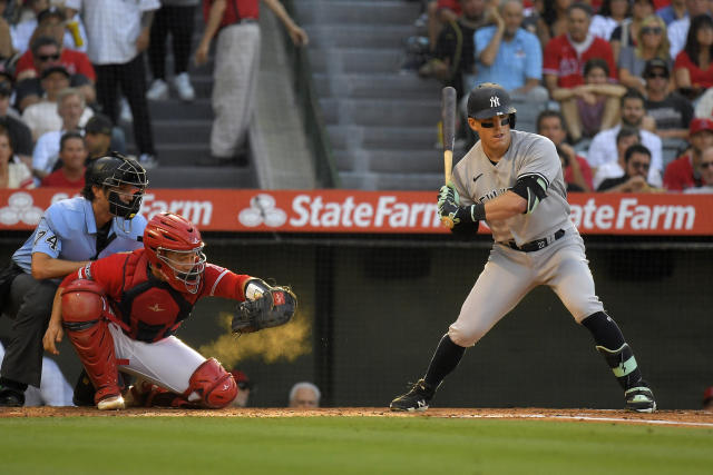 Ohtani ties with 35th homer, as Angels beat Yankees - Taipei Times