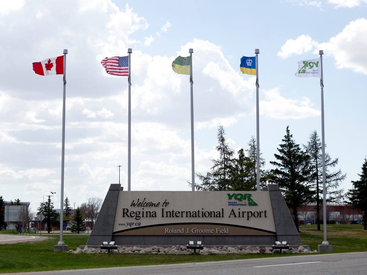 Transport Canada has restored the 'international' designation for Regina Airport.  (Bryan Eneas/CBC - image credit)
