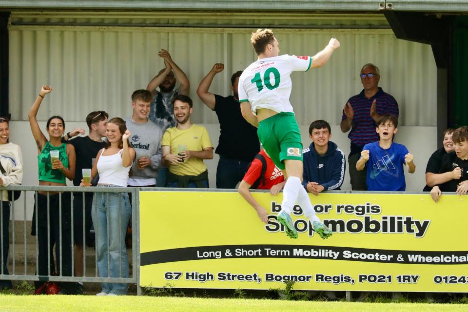 Jasper Mather celebrates after putting Bognor 1-0 up against Lewes | Picture: Martin Denyer